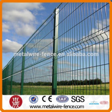 Novos produtos quentes para 2015 Powder Coated Welded fence panel à venda